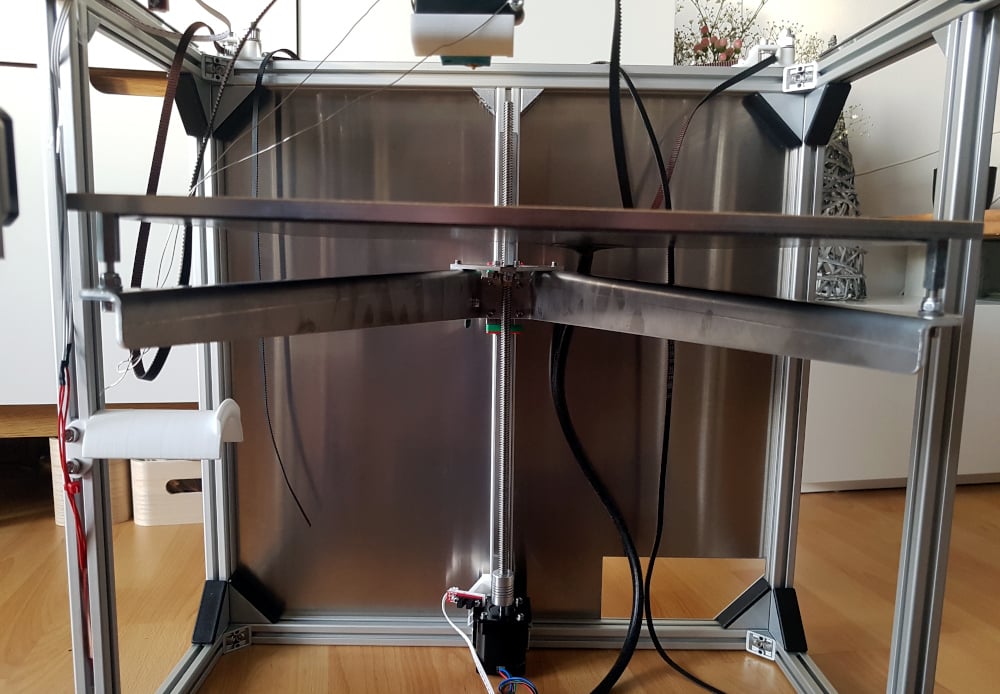 view of print bed front bottom